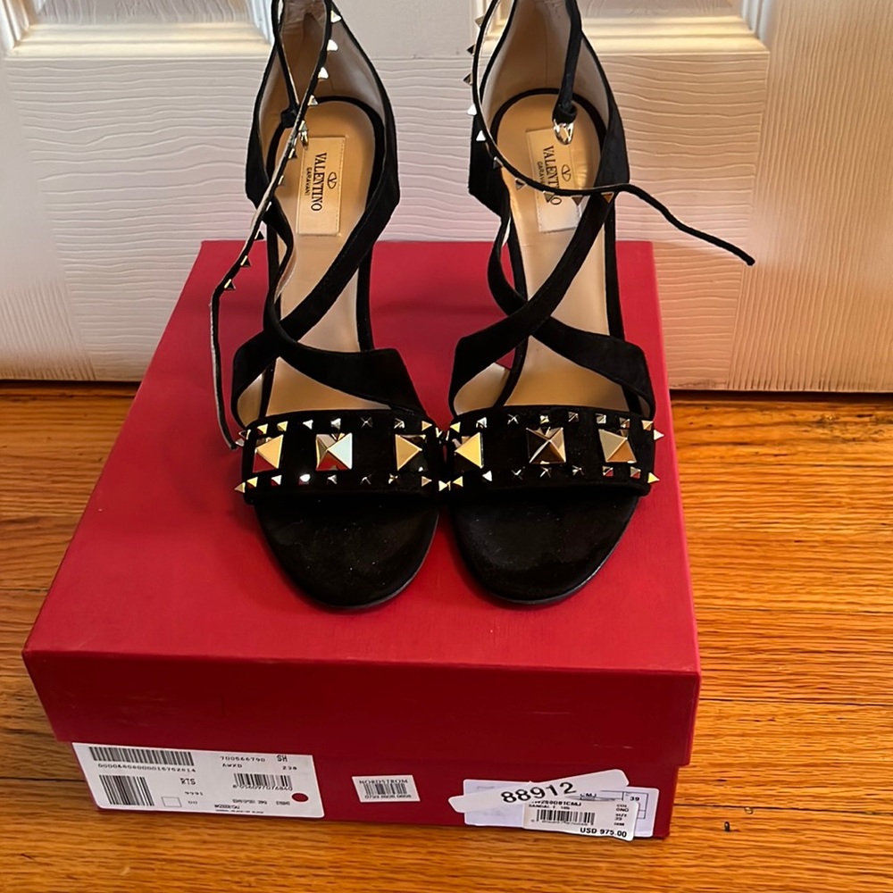Valentino Garavani heel studded suede sandals brand new in box dust bags sz 39
